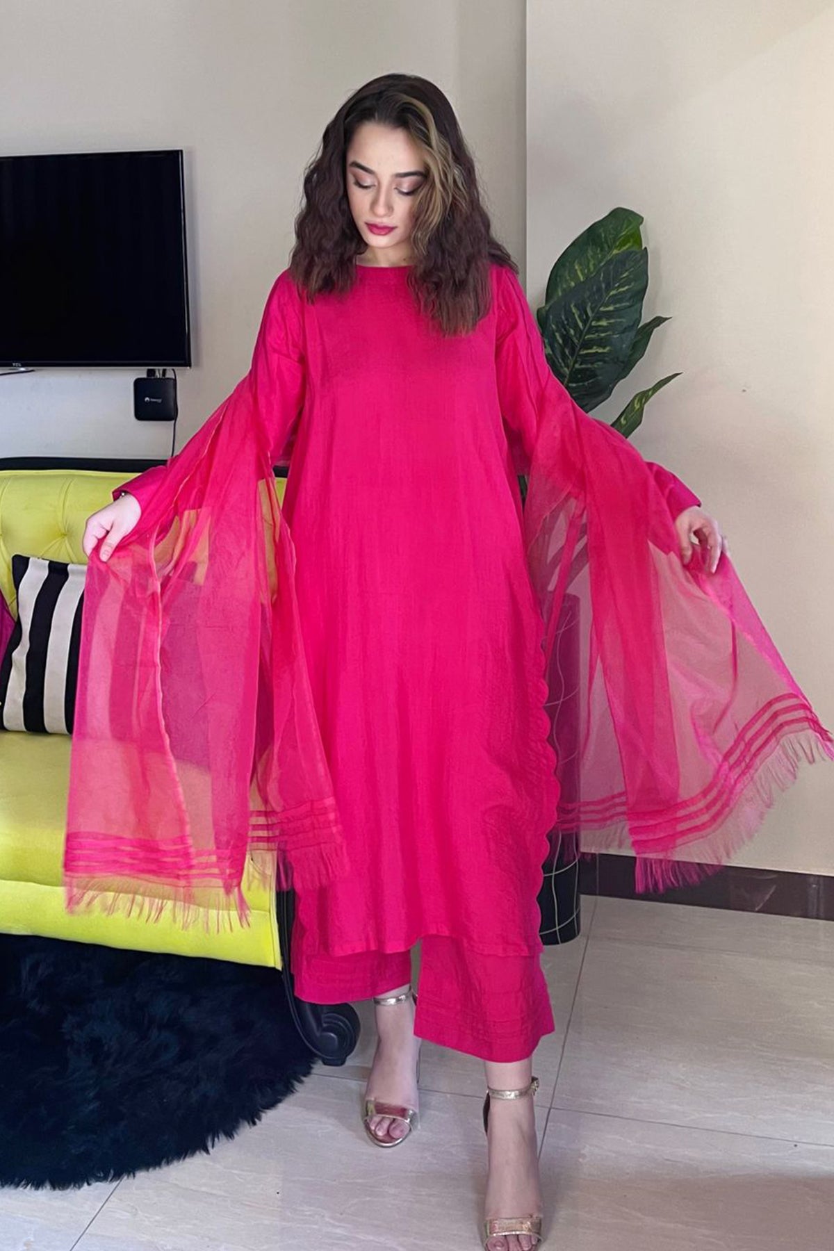 Pink Raw Silk outfit with dupatta (3pc)